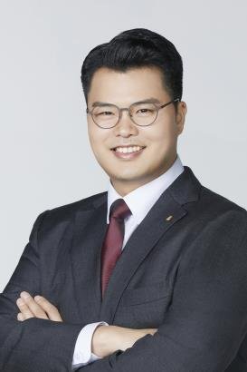 공고해지는 셀트리온 후계구도…서정진 장남, 제약 의장 재선임_이미란