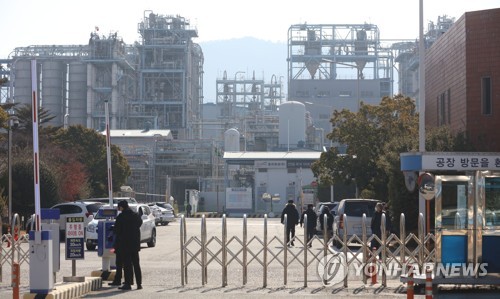 '등급 하향' 위기 여전…여천NCC, 출자전환 해도 우려 이어지나_정필중