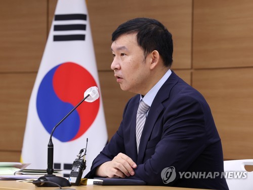 (세종=연합뉴스) 김주형 기자 = 이승한 기획재정부 경제분석과장이 20일 오전 세종시 정부세종청사에서 최근 경제동향을 발표하고 있다. 2022.7.20 kjhpress@yna.co.kr