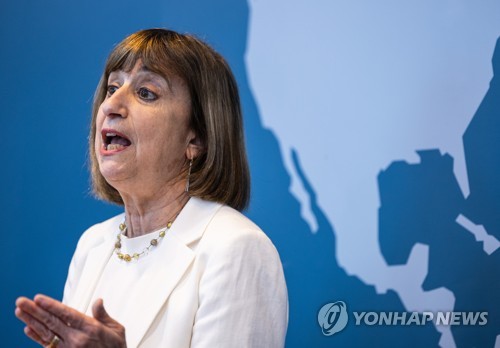 USTR 전 부대표 "美, 다자보다 양자협상 집중…中 무역전쟁 준비돼"_이장원