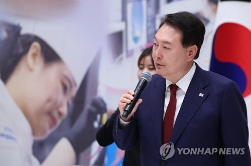 (서울=연합뉴스) 임헌정 기자 = 윤석열 대통령이 9일 청와대 영빈관에서 열린 제10회 국제장애인기능올림픽대회 선수단 오찬에서 발언하고 있다. 2023.5.9 kane@yna.co.kr