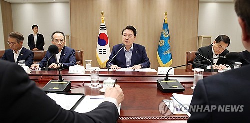 (서울=연합뉴스) 임헌정 기자 = 윤석열 대통령이 31일 서울 용산 대통령실 청사에서 열린 제19차 비상경제민생회의에서 발언하고 있다. 2023.8.31 [대통령실통신사진기자단] kane@yna.co.kr