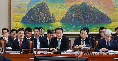 정무위, 최희문 메리츠證 대표 등 국감 증인 추가 채택_한종화