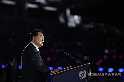 (목포=연합뉴스) 임헌정 기자 = 윤석열 대통령이 13일 전남 목포종합경기장에서 열린 제104회 전국체육대회 개회식에서 기념사를 하고 있다. 2023.10.13 [대통령실 제공. 재판매 및 DB 금지] kane@yna.co.kr