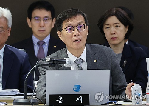 "亞 중앙은행들, 달러 강세에 금리 인상 지속 전망"_강수지