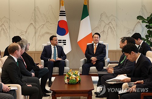 尹대통령, 아일랜드 총리와 회담…"바이오 협력확대 기대"_신윤우