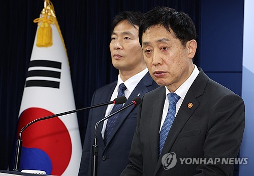 금융당국 "부동산PF, 단시간 해결 불가…장기적 연착륙에 방점"_윤슬기