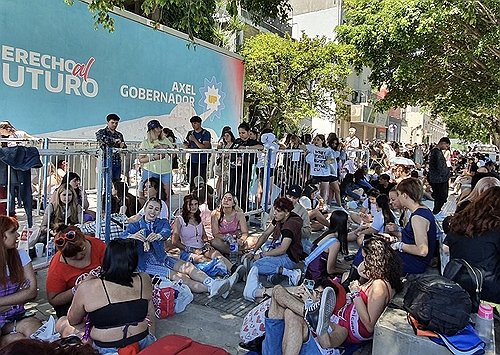 [딜링룸 백브리핑] 우버 CEO "테일러 스위프트 효과, 실재한다"_윤시윤