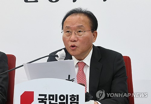 與, 예산심사서 R&D 예산 일부 '보강'…"연구원 인건비 정부에 요청"_한종화