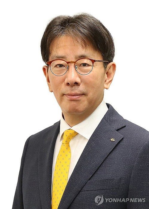 KB금융, 이재근 국민은행장 연임 결정…1년 더 이끈다(상보)_이수용