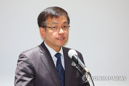 최상목 "시장·민간중심 역동경제 구축…물가안정에 주력"_최진우