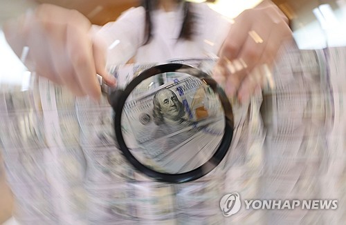 팽창하는 美 부채에 와튼대학 교수 "위기 요인" 경고_이윤구