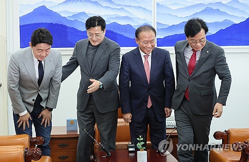 여야, 내년도 예산안 처리 합의…정부안 대비 4.2조 감액_한종화