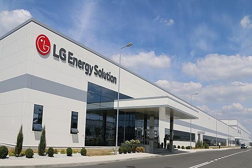 LG엔솔, 2Q 영업익 1천953억·58%↓…세액공제 빼면 2천500억 적자_김학성