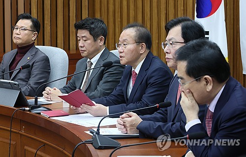 윤재옥 "성장동력 창출 위한 R&D 예산…野 미래 위한 선택 해달라"_신윤우