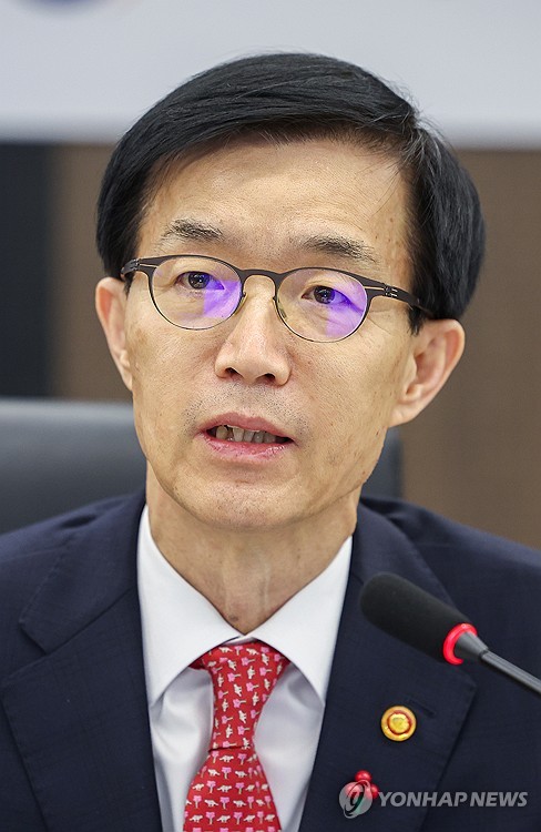 방문규 "감당해야 한다면 운명으로…짧은 작별 죄송"_이효지