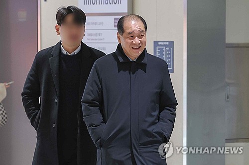 [증권가 이모저모] 수천명의 동시접속·수백개의 채팅…공매도 분노는 진행형_박경은