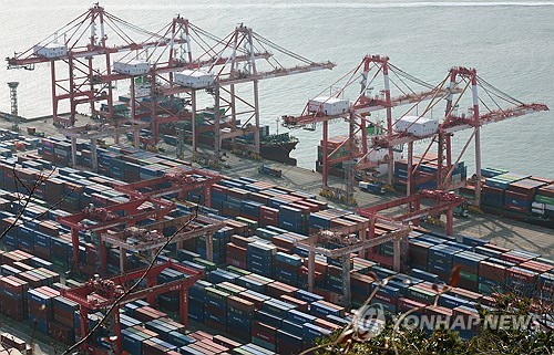 제조업이 이끄는 경기 회복세…금융시장은 '반도체 편중' 우려_최욱