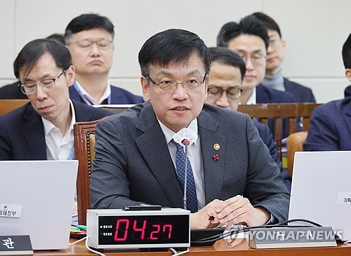 금투세 논란 '점입가경'…금투업계, 불확실성 장기화 우려 커져_장순환