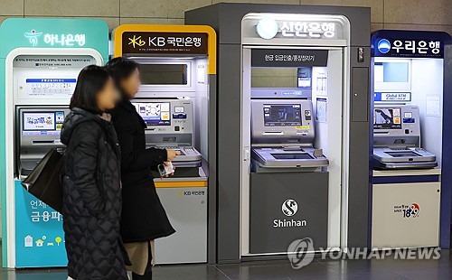은행권, 리스크 관리 고삐 죈다…스트레스완충자본 도입 대비 착수_윤슬기