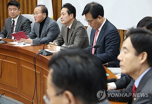 與류성걸 "가상자산 발행·유통·산업육성 2단계 법 필요"_한종화