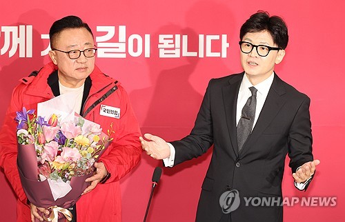 [총선 뛰는 경제통-7] 삼전 출신 고동진, 1호 법안은 '반도체 메가시티'_한종화