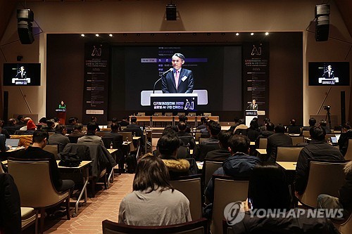 강석훈 산업은행 회장 "AI 접목해 생산성 향상해야…지원에 '올인'"_박준형