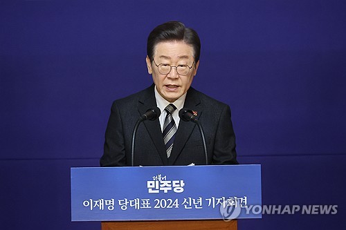 이재명 "민생 고사직전·경제 심각한 침체…모든 문제 핵심은 경제"(종합)_한종화