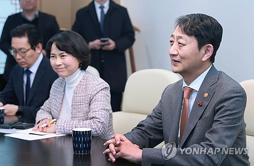 중소·중견기업 수출간담회…산단 노후화·인력충원 애로 지원_이효지