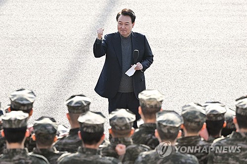 尹 "결국은 민생"…이번주 '지방시대' 주제 민생토론회_신윤우