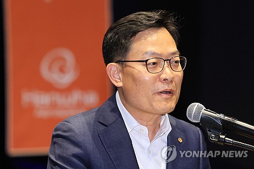 [APEC2025] 한화 방산3사, 글로벌 파트너와 연대…"평화 위한 기술"_김학성