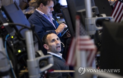 야데니 "재등장한 연준 풋옵션 기대에 美 증시 과열될 것"_이윤구
