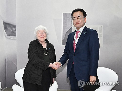 미국 재무장관 만난 최상목 부총리