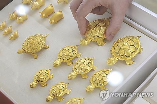 [뉴욕 금가격] 금리 인하 경로 점검하며 상승_임하람