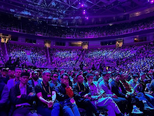 월가 "테일러 스위프트 순간은 없었으나…엔비디아 지배력 입증"_윤영숙