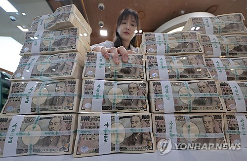 日 채권, 마이너스 금리 종료에 외국인 14개월 만에 최대 유출_강수지