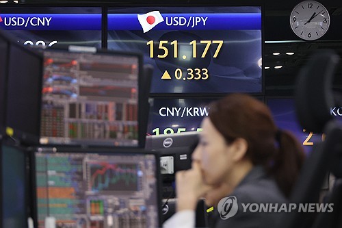 [엔캐리 촉각②] 환헤지 발목잡힌 日생보사…JGB 대신 해외채권 살까_정지서