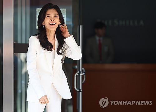 삼성家 이부진, 삼성전자 주식 4천억원어치 판다_유수진