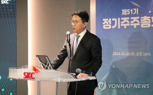 내년 승부 걸어야 하는 SKC, 어깨 무거운 박원철 사장_김학성