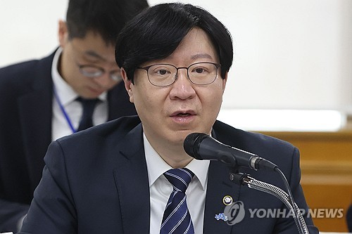 인사말하는 김소영 부위원장