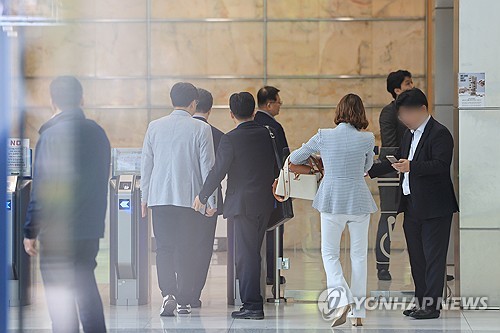 '이자 다 내라' 태영건설 흔드는 시행사…PF 막판 진통은_황남경