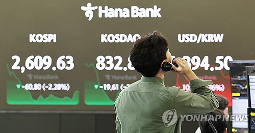 [환율요동, 금리여파] 韓통화정책 '차별화' 가능한가_오진우