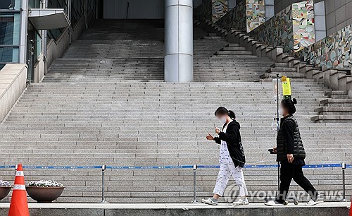 실손보험 '비급여 장사' 막는다…의료개혁특위 첫 논의 돌입_정지서