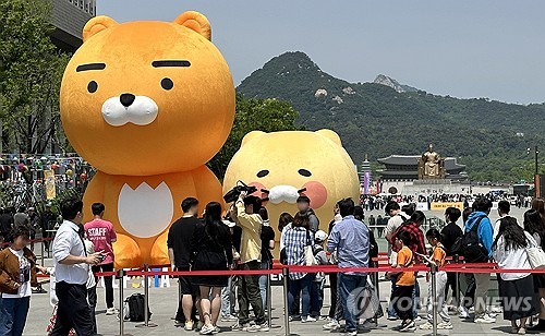 카카오 "사업 개선과 신뢰 회복 원년"…균형 있는 AI 투자 강조_피혜림