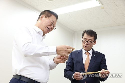 김성태 기업은행장 "中企 M&A 중개·경영 컨설팅 등 지원"_이미란
