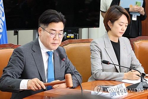 박찬대 "日, 라인 지분매각 부당한 압력…정부는 강건너 불구경"_한종화