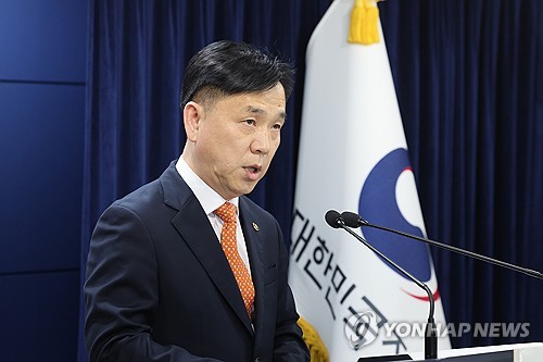 정부 "라인 매각 압박으로 인식되는 점 日 정부에 유감"_김학성