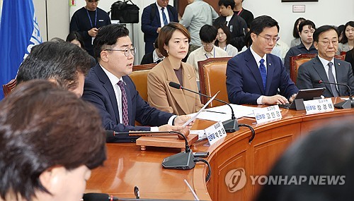 민주, '1인당 25만원 특별법' 위헌 논란에 '세액 공제' 우회로_한종화