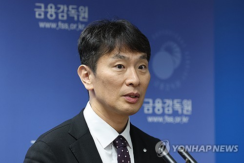 이복현, 日금융청 장관 만나 "선제적 시장안정 조치…밸류업 일관 추진"_윤슬기
