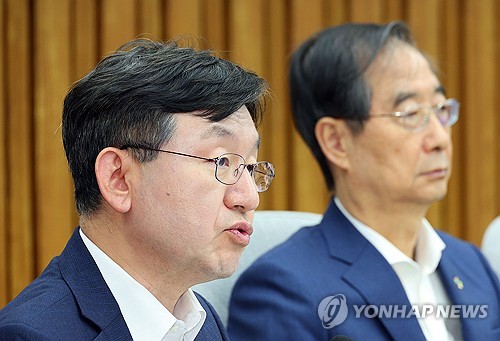 (서울=연합뉴스) 한종찬 기자 = 성태윤 대통령실 정책실장이 2일 오후 서울 여의도 국회에서 열린 제17차 고위당·정협의회에서 발언하고 있다. 2024.6.2 saba@yna.co.kr